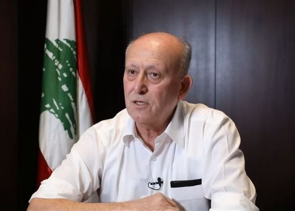 ريفي أشاد بإعادة فتح مكب طرابلس ودعا وزيرة التربية إلى حل أزمة ثانوية الحدادين