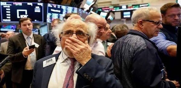 تغريدات تلعب بالبورصات العالمية... من ينشرها؟