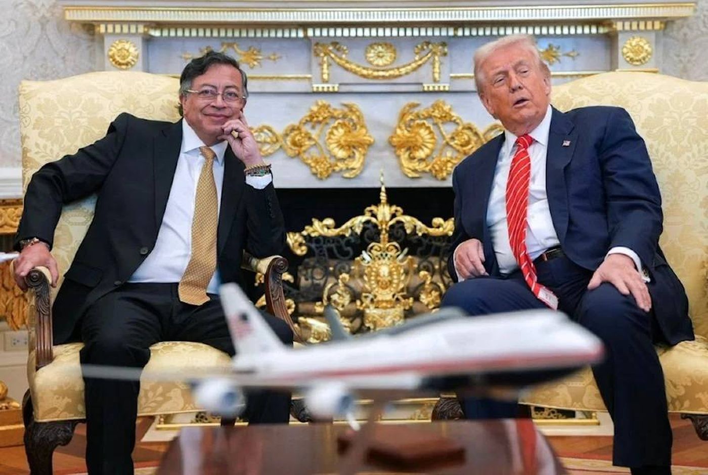 بيترو وترامب يطويان صفحة التوتر في البيت الأبيض