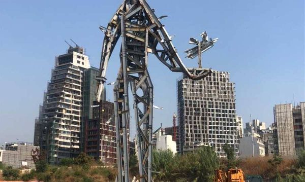 "مارد من الرماد" تخليداً لأرواح ضحايا انفجار مرفأ بيروت