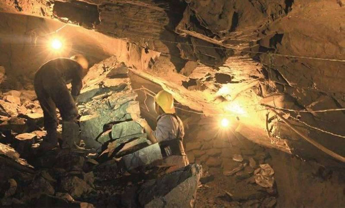 31 قتيلا بانهيار منجم للذهب في السودان
