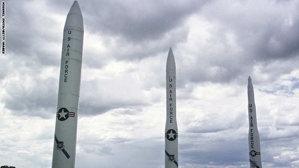 الغش في اختبارات الصواريخ النووية يطيح بـ9 من قيادات سلاح الجو الأمريكي