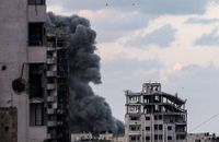 عشرات الفلسطينيين تحت الأنقاض بعد تدمير طيران الاحتلال الإسرائيلي منازلهم غربي غزة