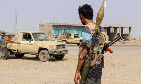 3 صواريخ باليستية حوثية تستهدف تعز