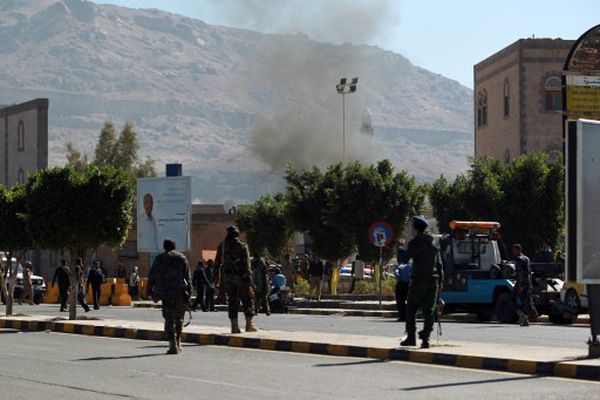 مصرع 3 أشخاص بتفجير سيارة مفخخة في اليمن