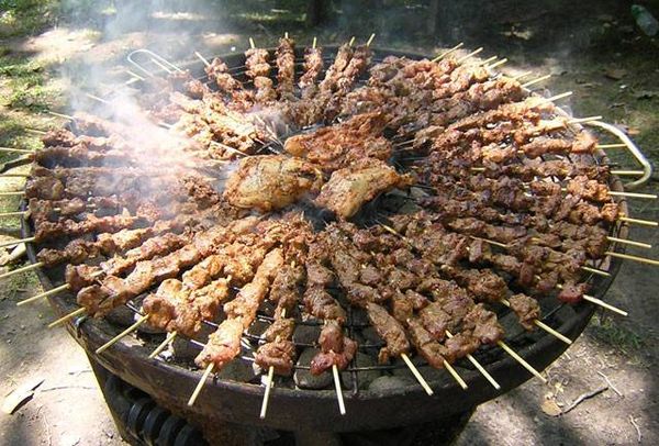 إحذروا التسمّم المسرطن.. طريقة الشواء خطر على الصحة!