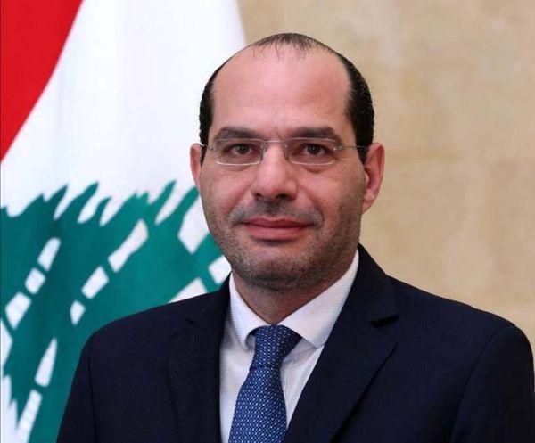 حسن مراد لـ «الديار»: تحرير سعر الصرف يخضع للعبة سياسية قذرة