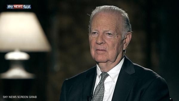 بصراحة.. مع جيمس بيكر
