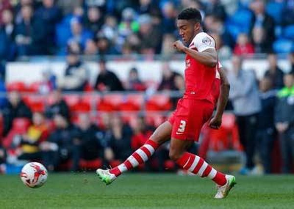 ليفربول يضم غوميز من تشارلتون