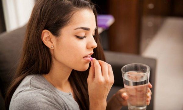 أخطاء ترتكبينها في تناول الأدوية .. تجنبيها