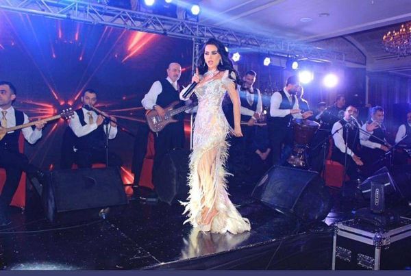 ليال عبود رقم صعب ليلة رأس السنة