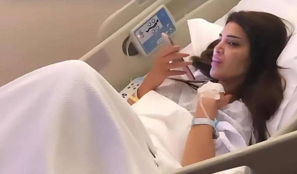 شقيق دينا حايك مطمئناً: تثابر على العلاج أسبوعياً