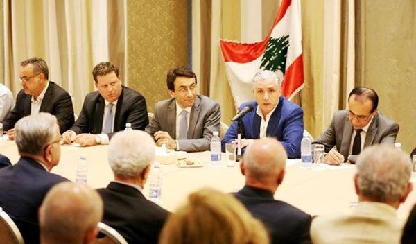 لقاء للمجلس البلدي المنتخب مع فاعليات إقتصادية في الأشرفية