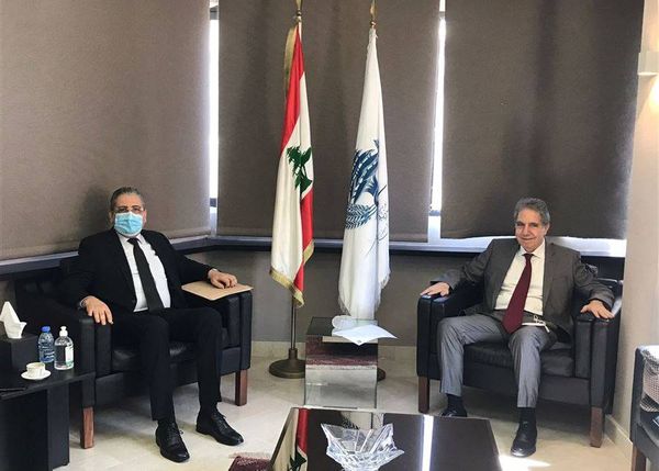 وزني بحث مع أيوب مطالب الجامعة اللبنانية