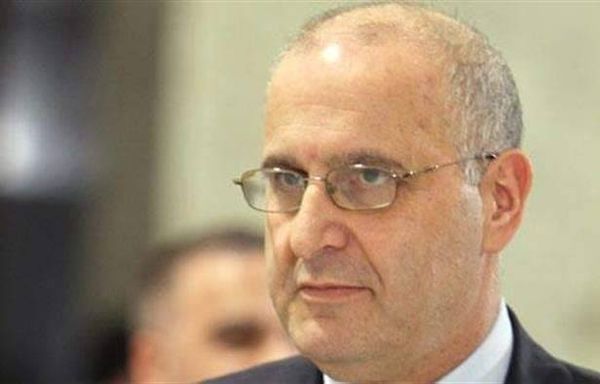 عراجي: للافراج عن الأدوية المحجوزة بالمستودعات