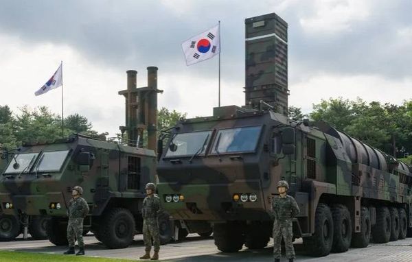 كوريا الجنوبية نشرت صاروخ الوحش 