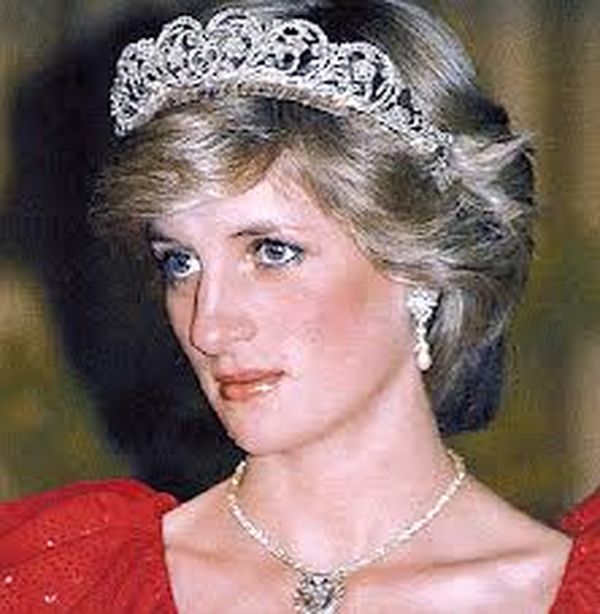 ديلي ميل: قناص من القوات الجوية البريطانية متورط باغتيال ديانا