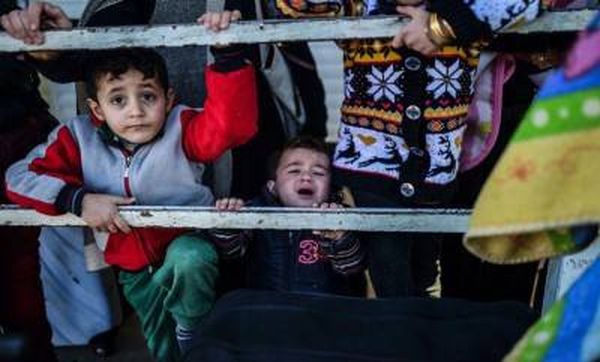 الأمم المتحدة تطلب من تركيا السماح للفارين من سوريا بدخول أراضيها