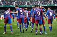 الدوري الاسباني في كرة القدم - الجولة الخامسة :
برشلونة ضيفاً على قادش غداً وريال مدريد يستضيف مايوركا الأحد