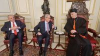 الخازن يزور الراعي للمعايدة بعيد الفصح